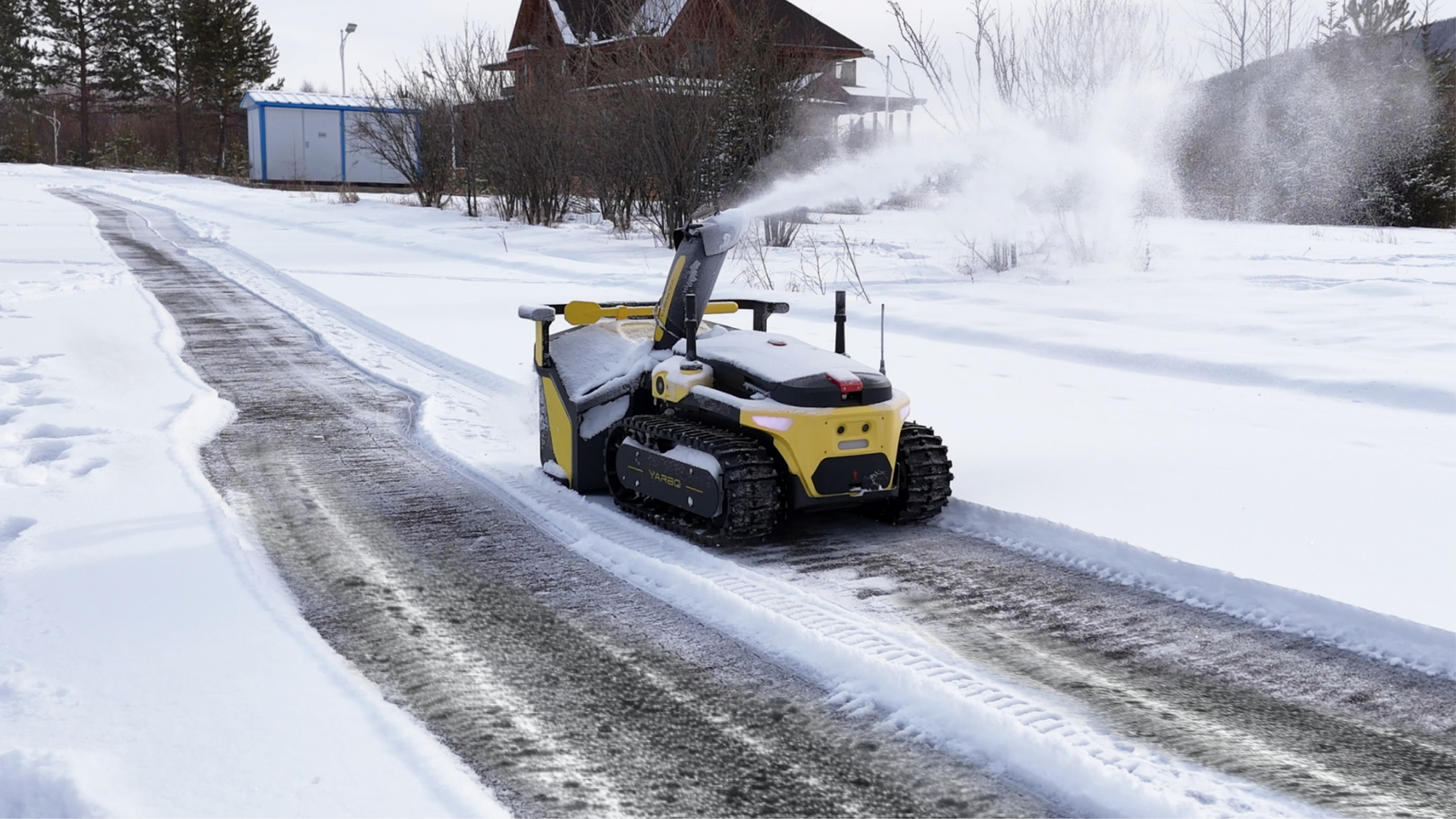 How to Effectively Remove Snow from Gravel Driveways
