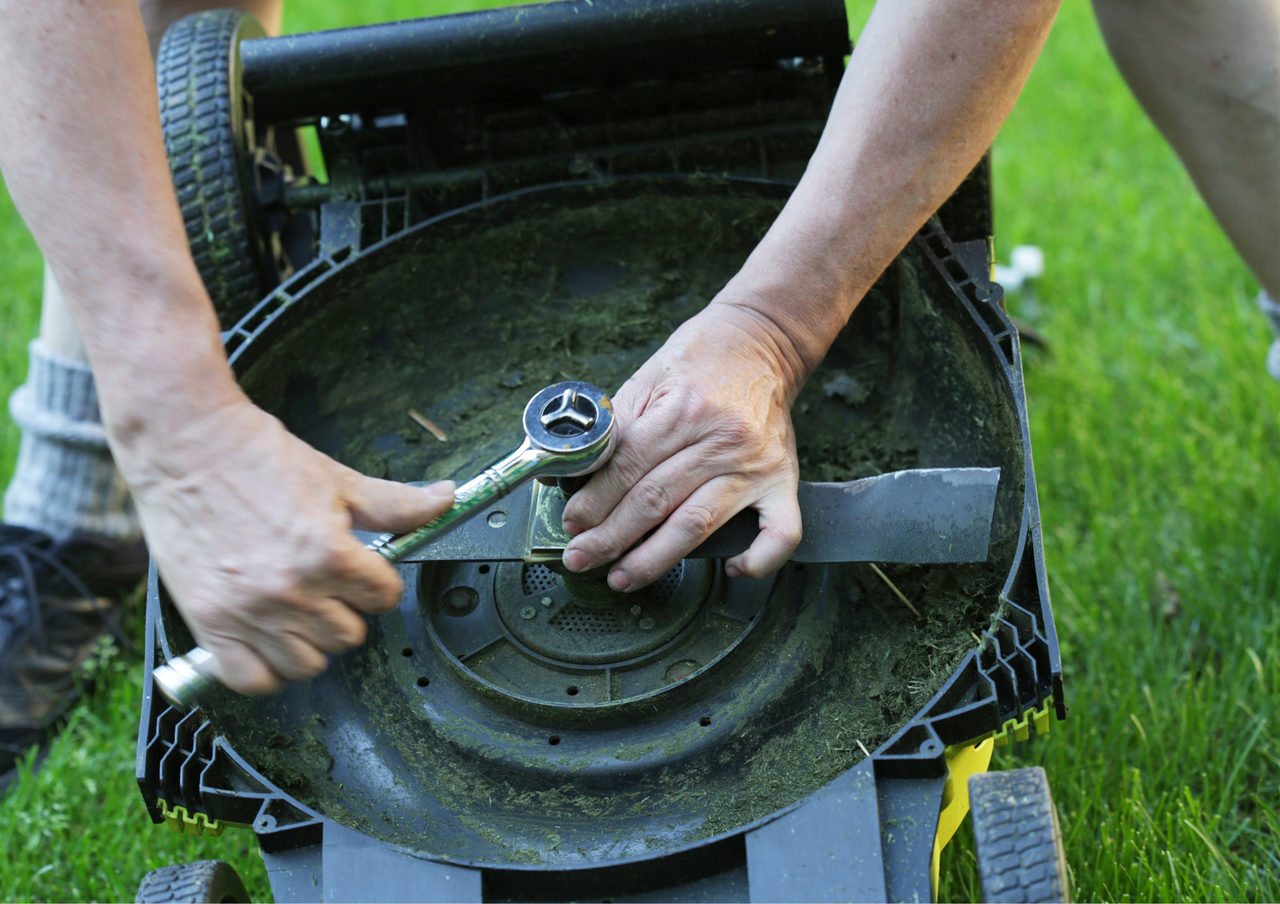 Removing Lawn Mower Blade