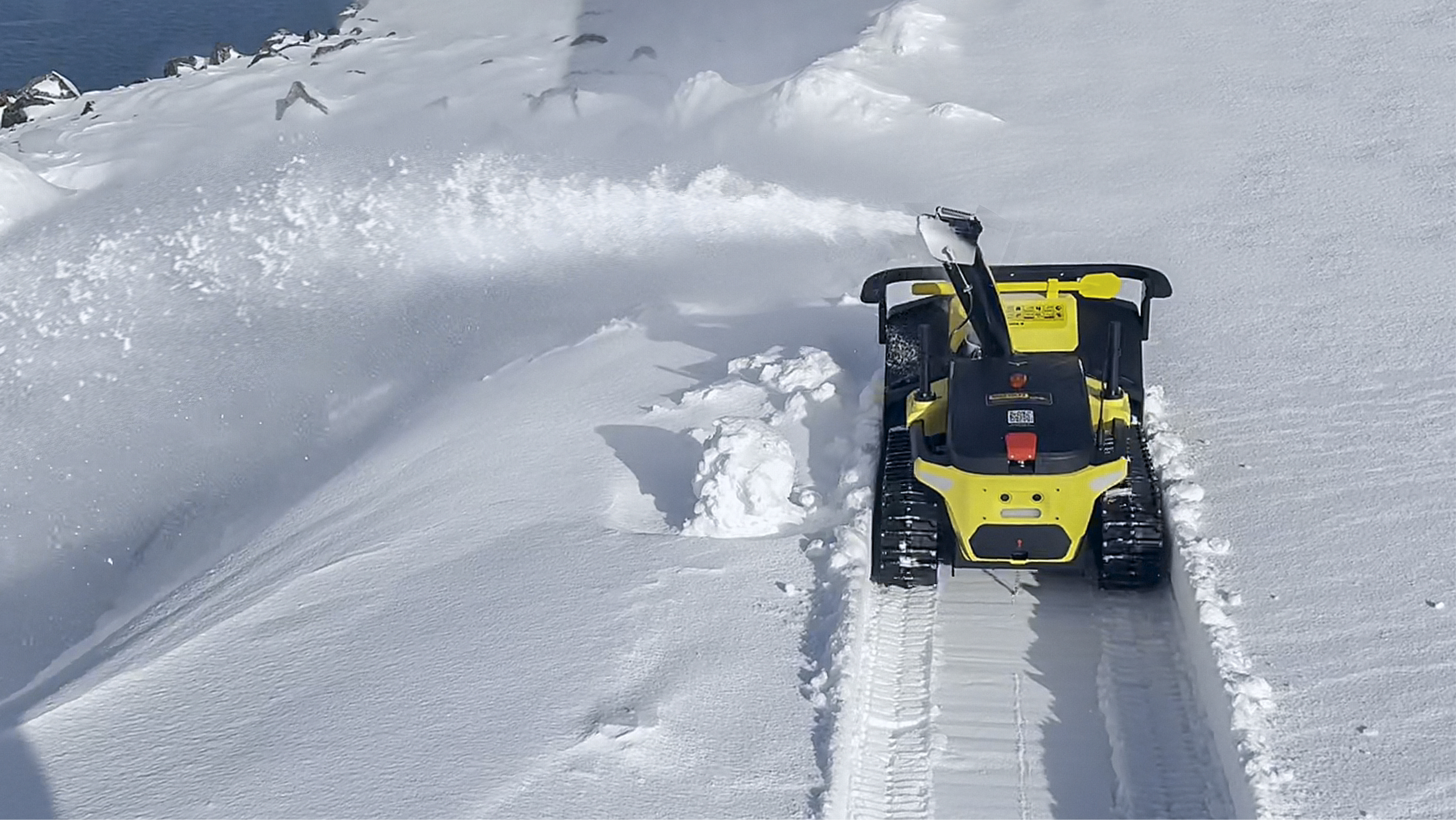How to Lower Costs and Reduce Effort: Smarter Residential Snow Removal for Every Homeowner