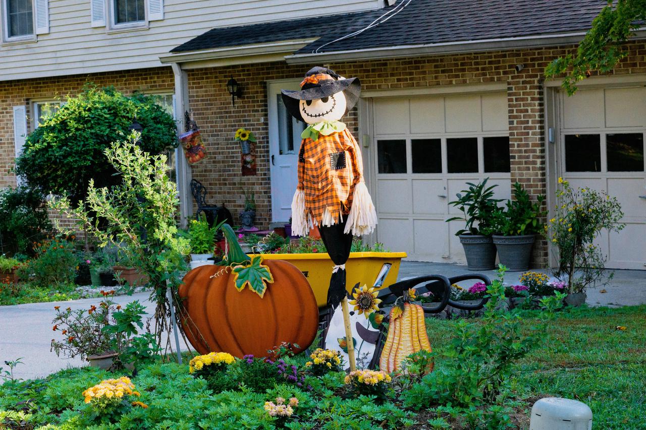 halloween yard decoration ideas